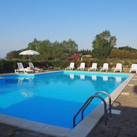 Locazione Turistica Barko Le Castella (Calabria)
